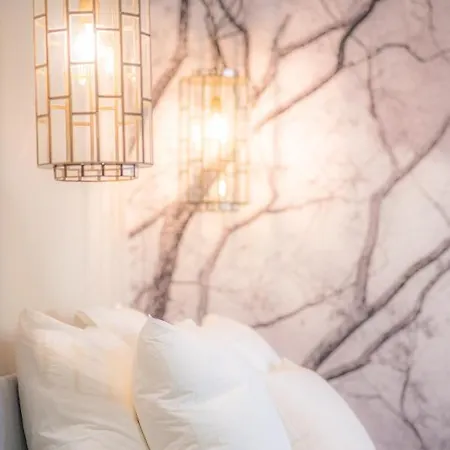 Newly Build Art Utopia 10min From Rotterdam App1 Apartahotel